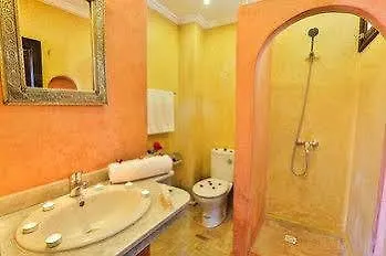 ***  Riad Diamant Blanc Essaouira Morocco
